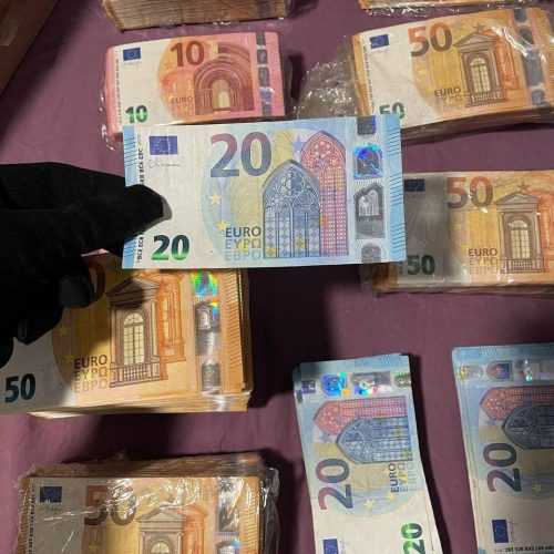 Buy Euro Banknotes 20s (2000 euro)